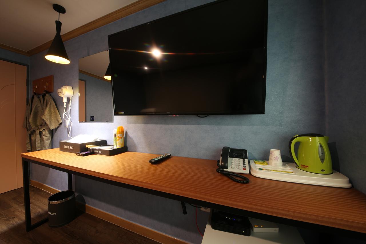 Art Hotel Gumi Zewnętrze zdjęcie