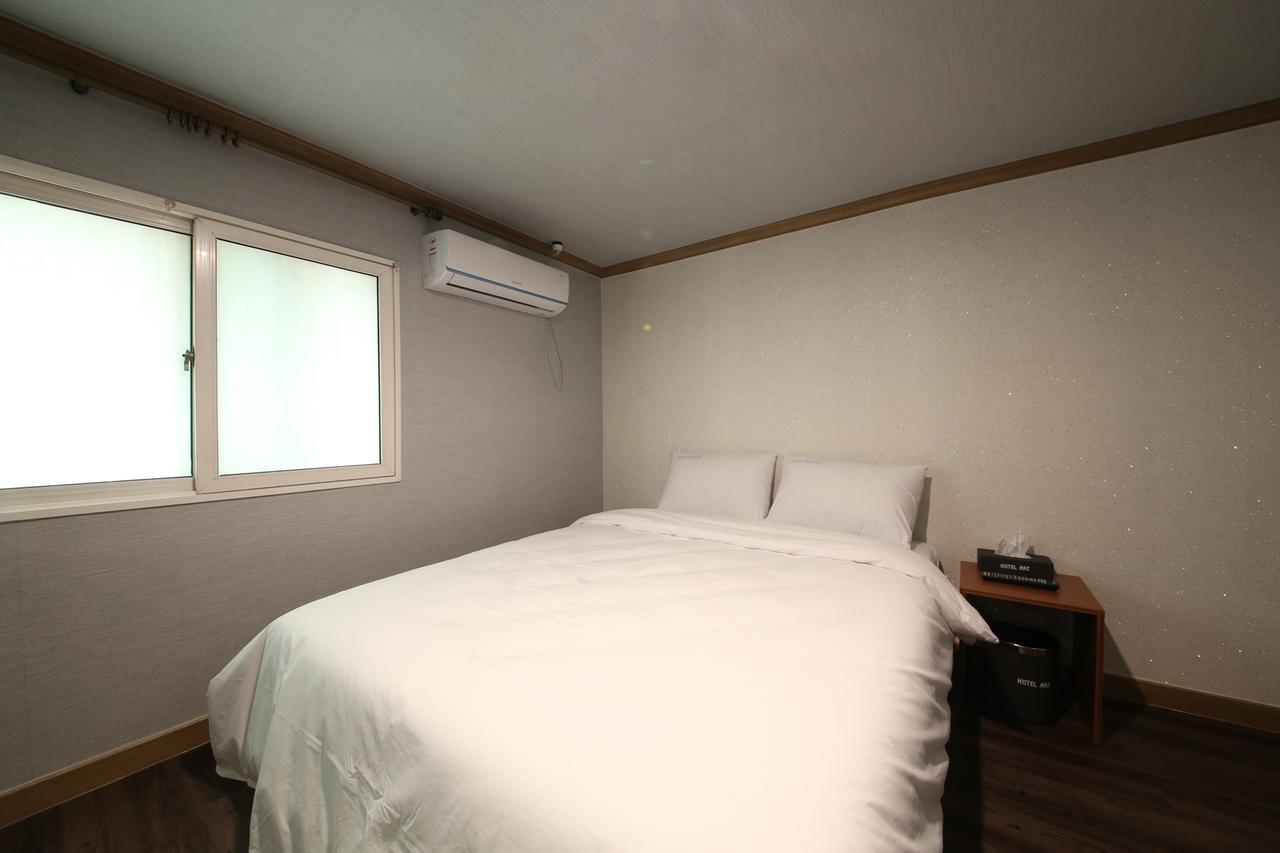Art Hotel Gumi Zewnętrze zdjęcie